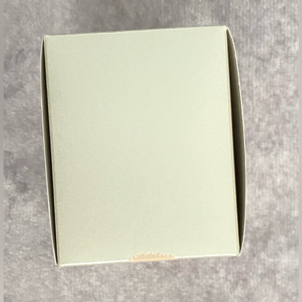 Rare La Mer The Powder 05 Translucent .88oz/25g - Picture 3 of 16